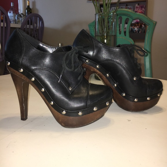 LAST CALL 9/11/22 - Black Leather Oxford Heels - Picture 3 of 6